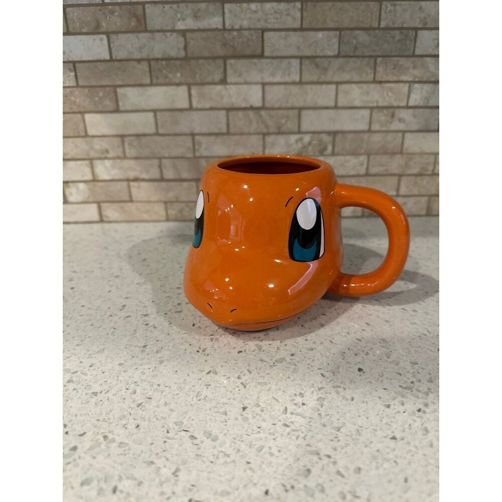 Charmander‎ Pokemon 3D Sculpted Orange Ceramic 20 OZ Mug